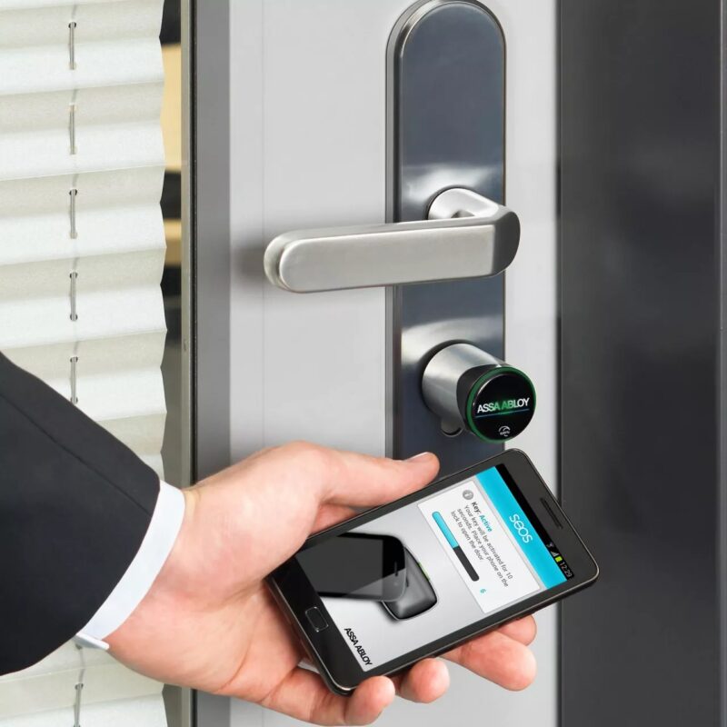 APERIO C100 Cylinder - Euro profilú dupla zárbetét beépített RFID olvasóval